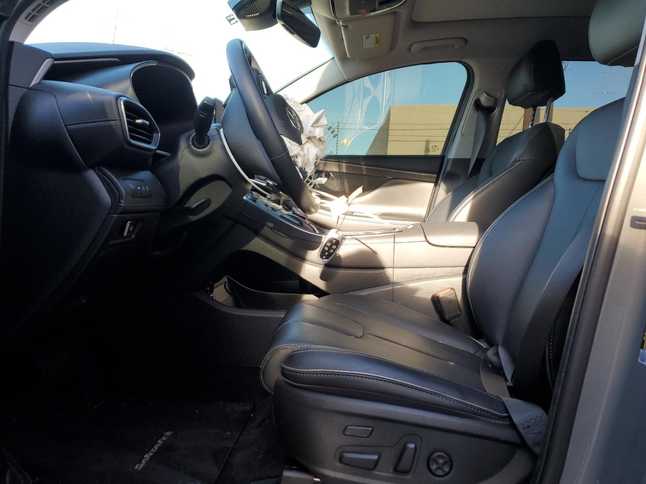 2023 Hyundai Santa Fe - Image 7