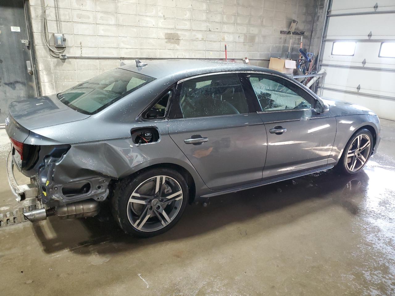 2018 Audi A4 - Image 3