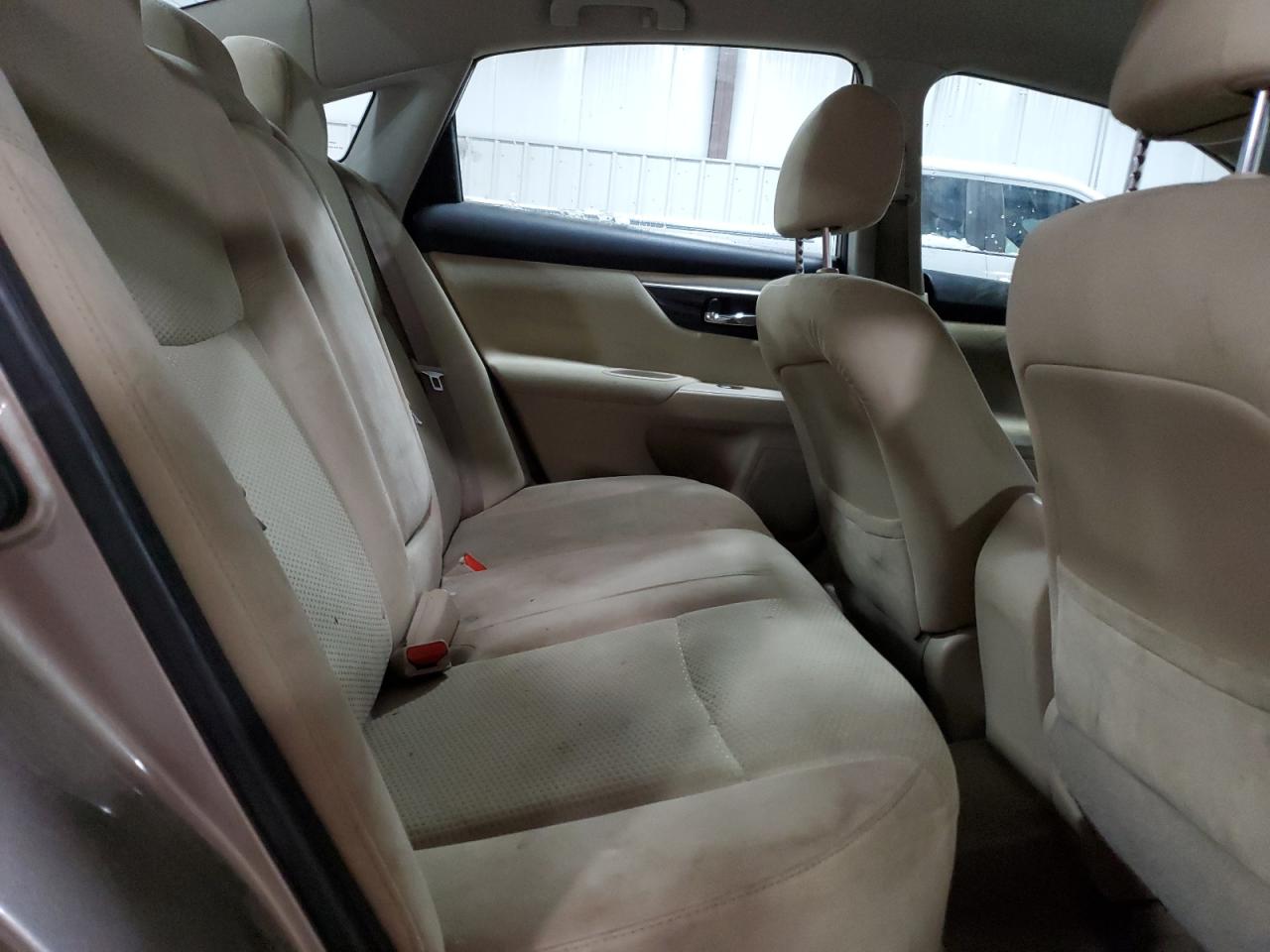 2014 Nissan Altima - Image 10