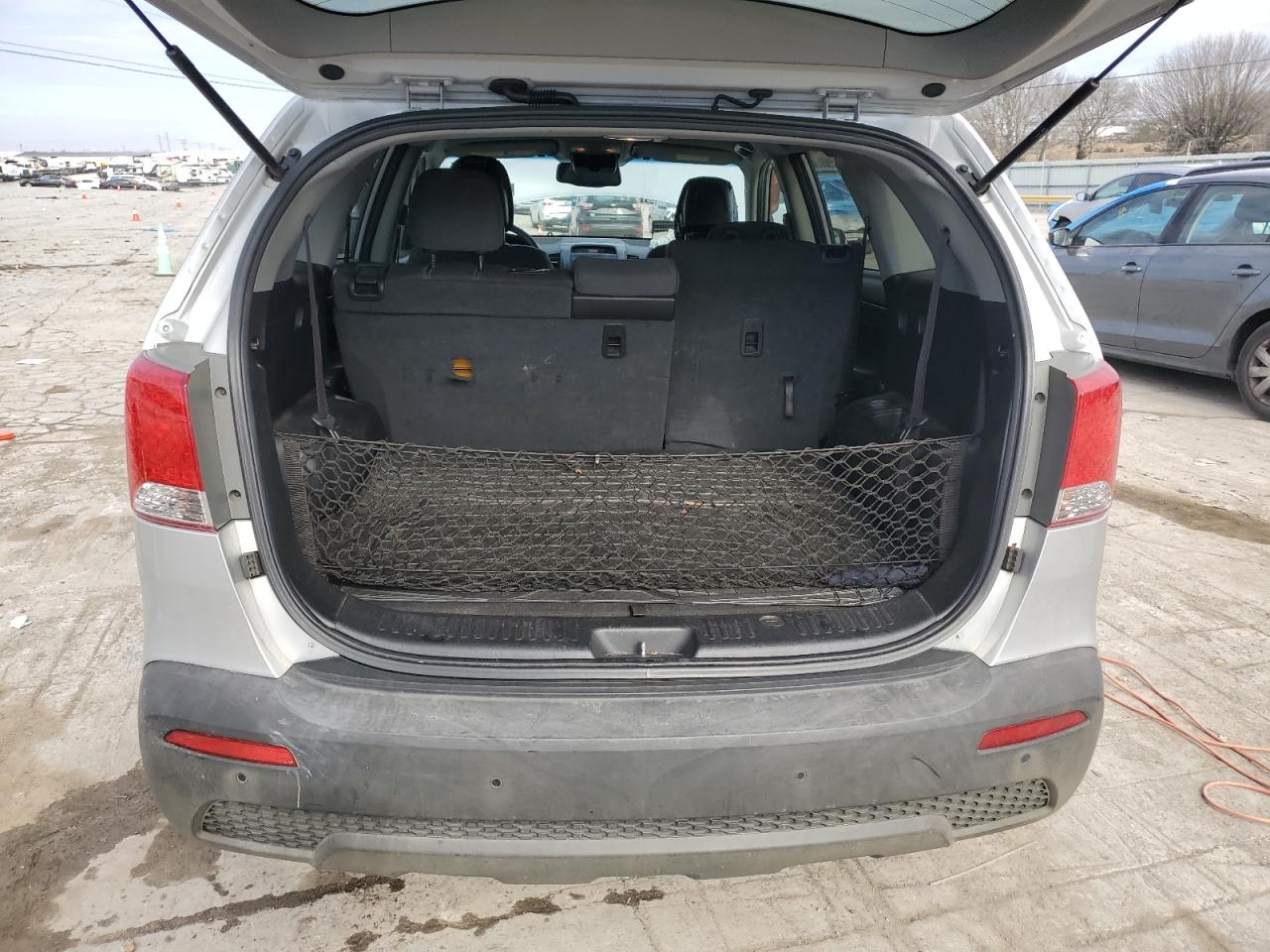 2012 Kia Sorento - Image 6