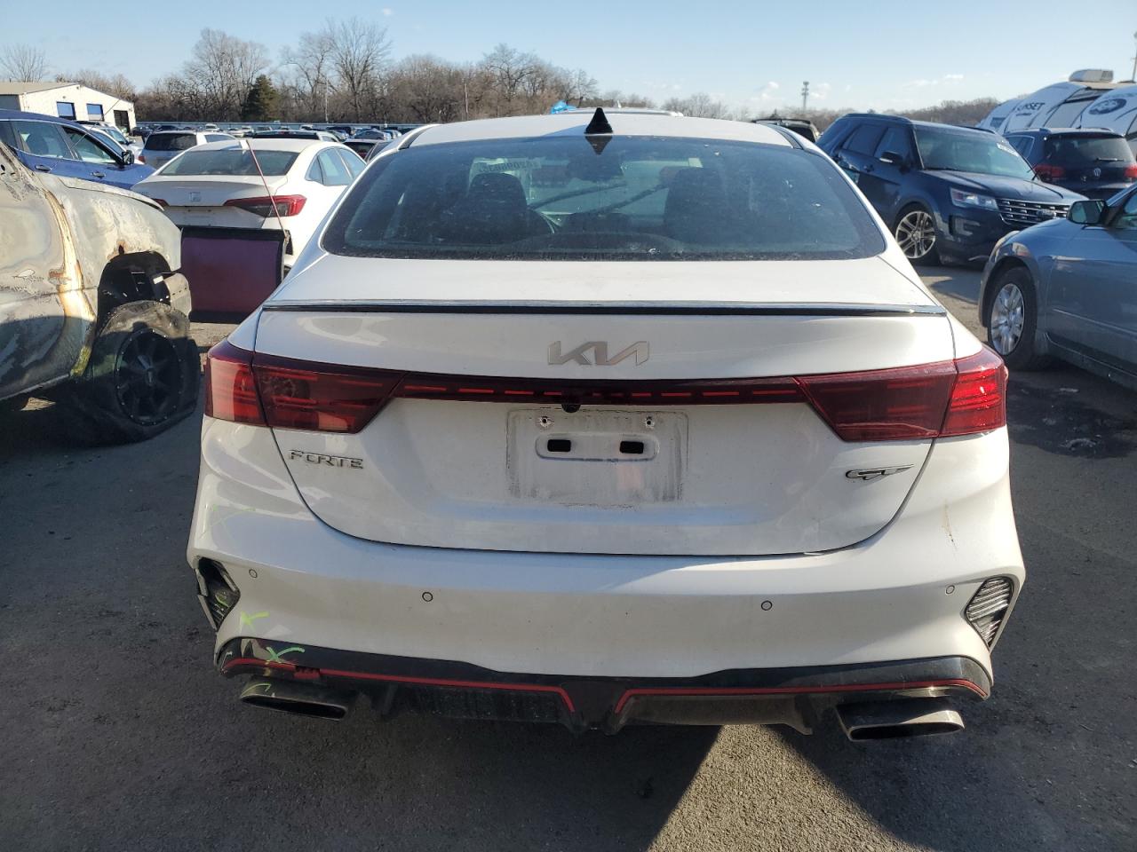 2024 Kia Forte - Image 6