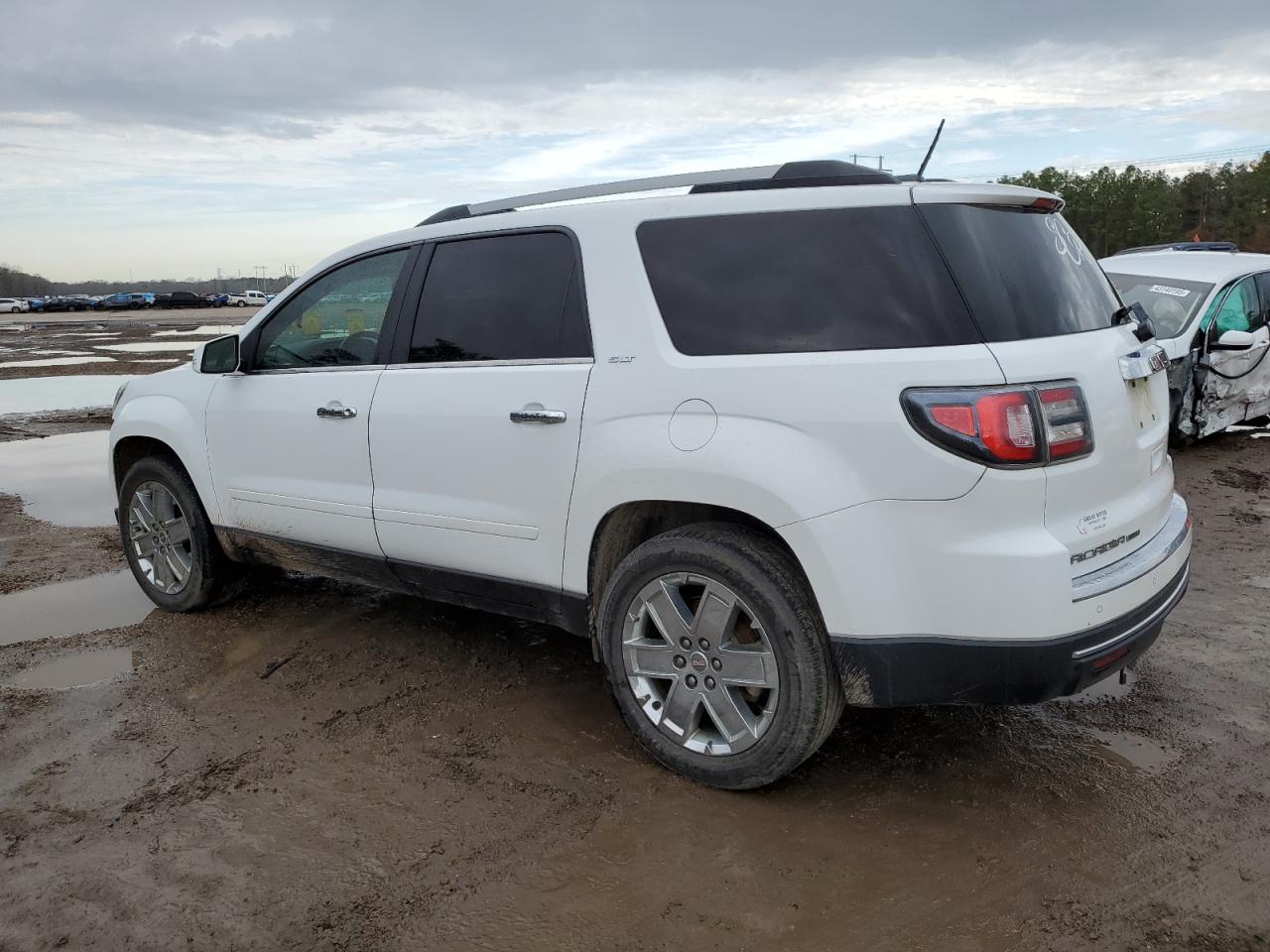 2017 GMC Acadia - Image 2