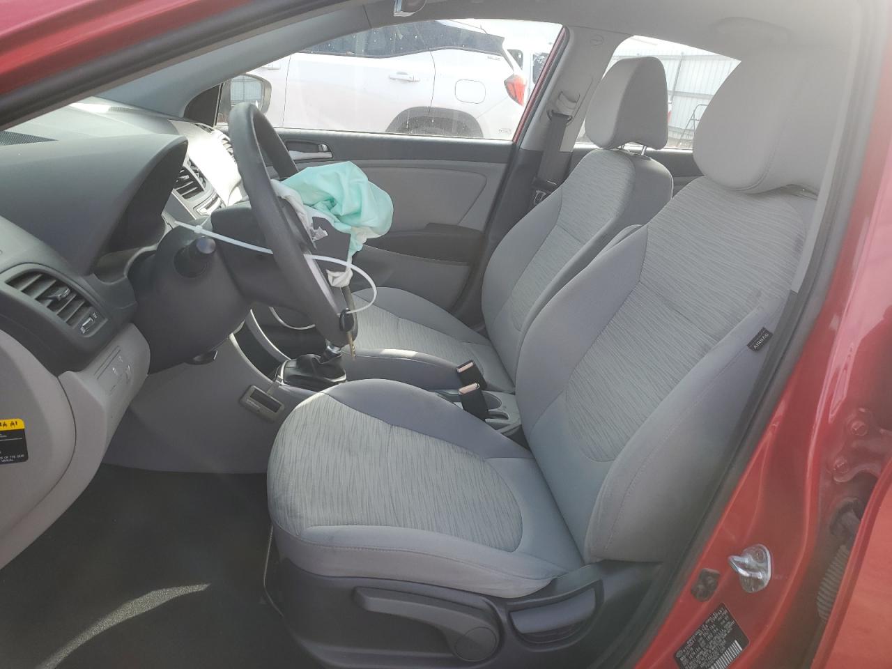 2016 Hyundai Accent - Image 7