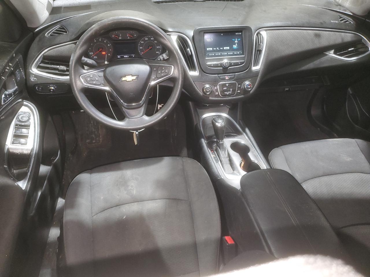2016 Chevrolet Malibu - Image 8