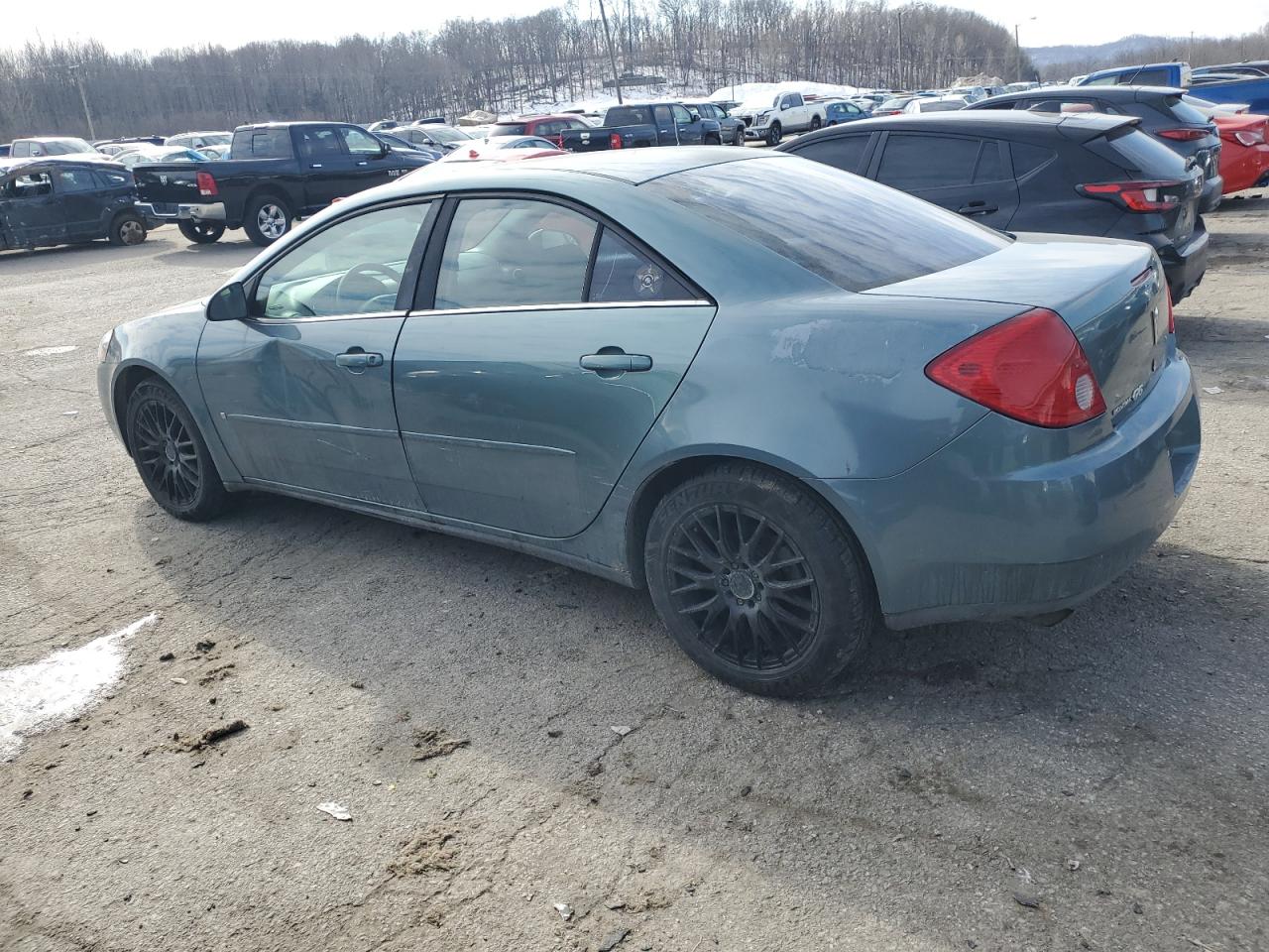 2009 Pontiac G6 - Image 2
