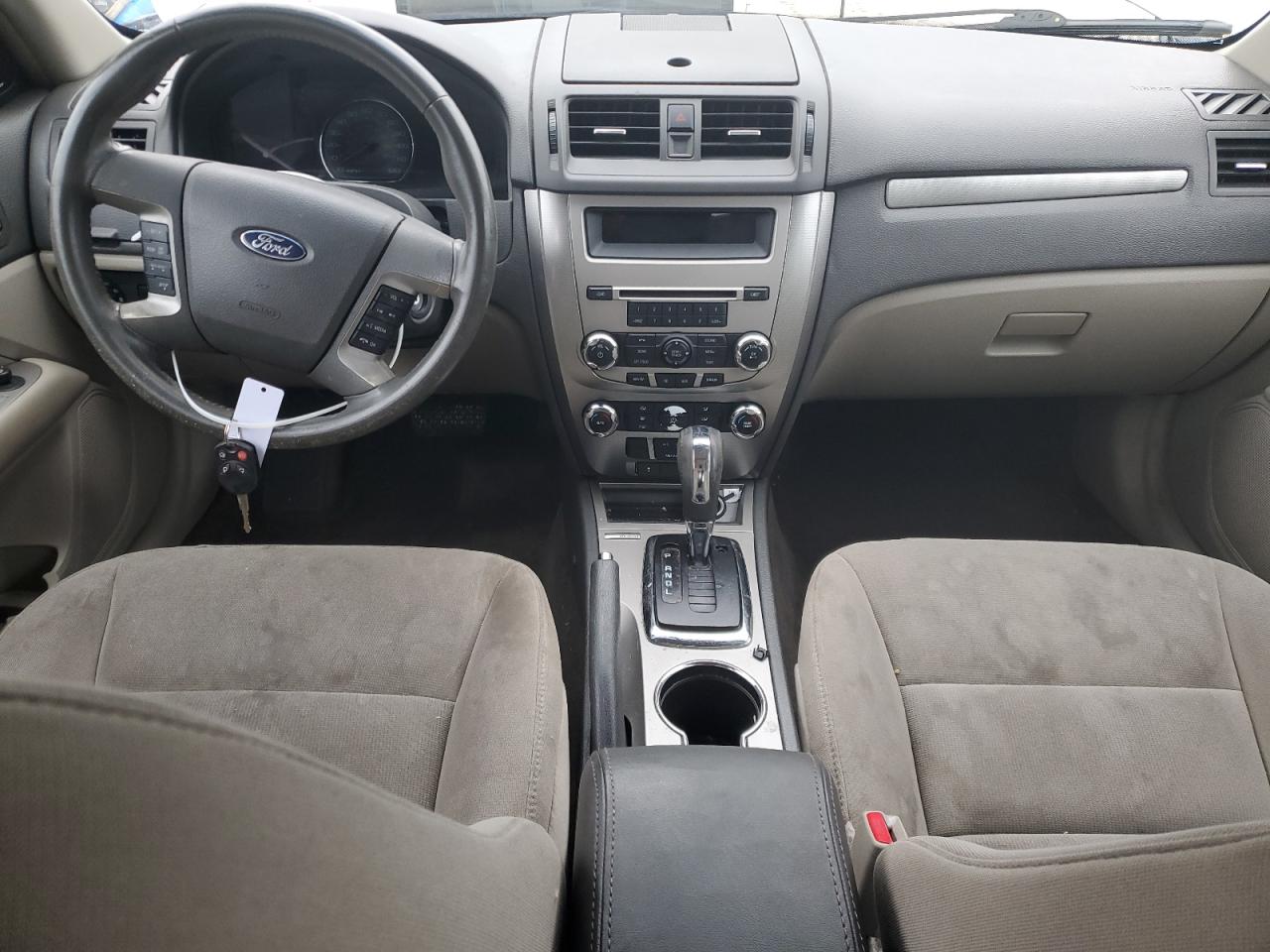 2010 Ford Fusion - Image 8