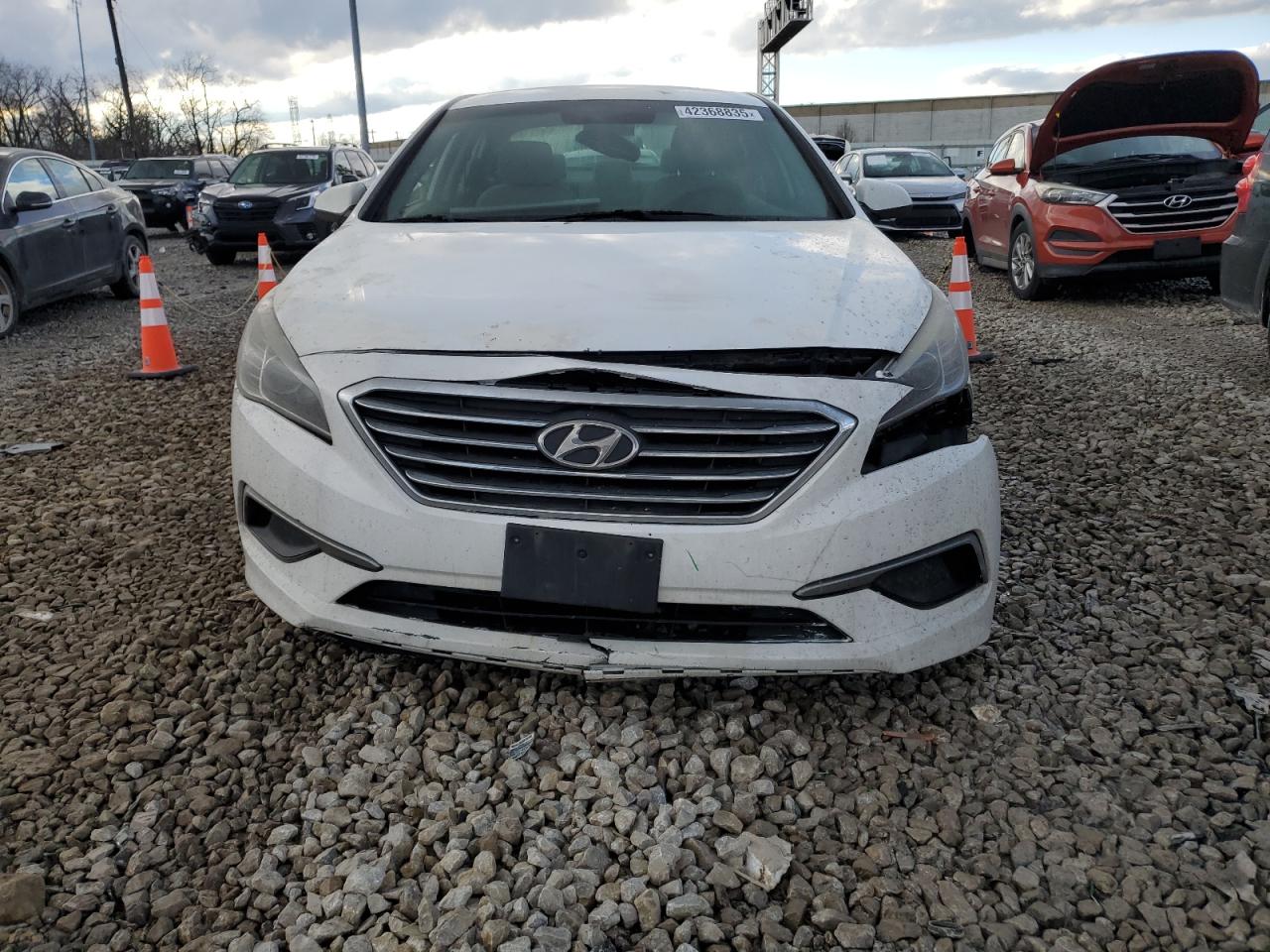 2016 Hyundai Sonata - Image 5