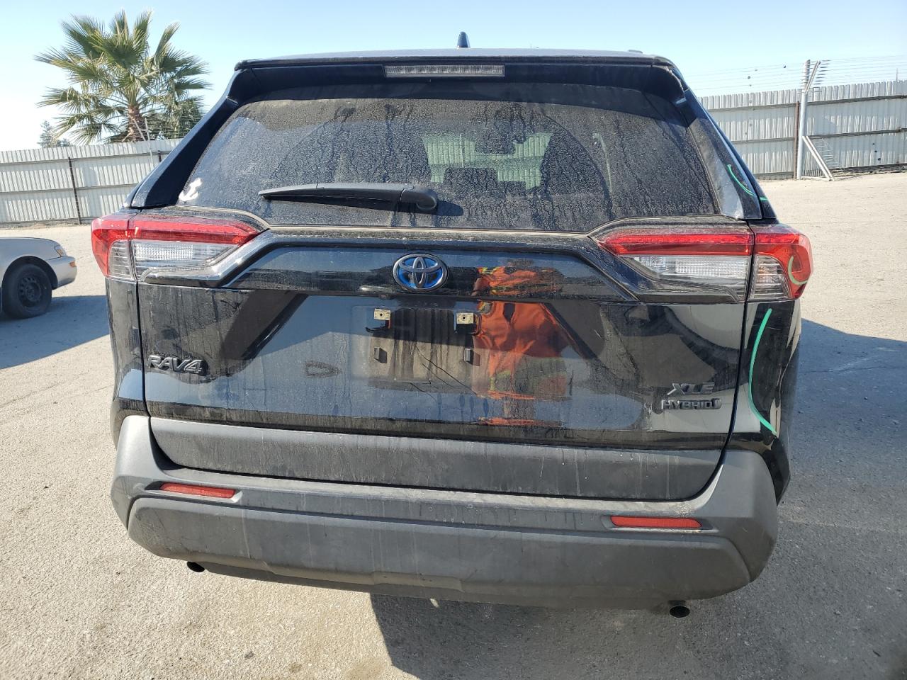 2024 Toyota RAV 4 - Image 6