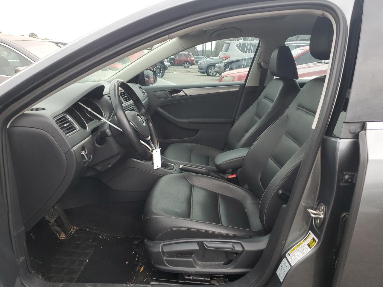 2018 Volkswagen Jetta - Image 7