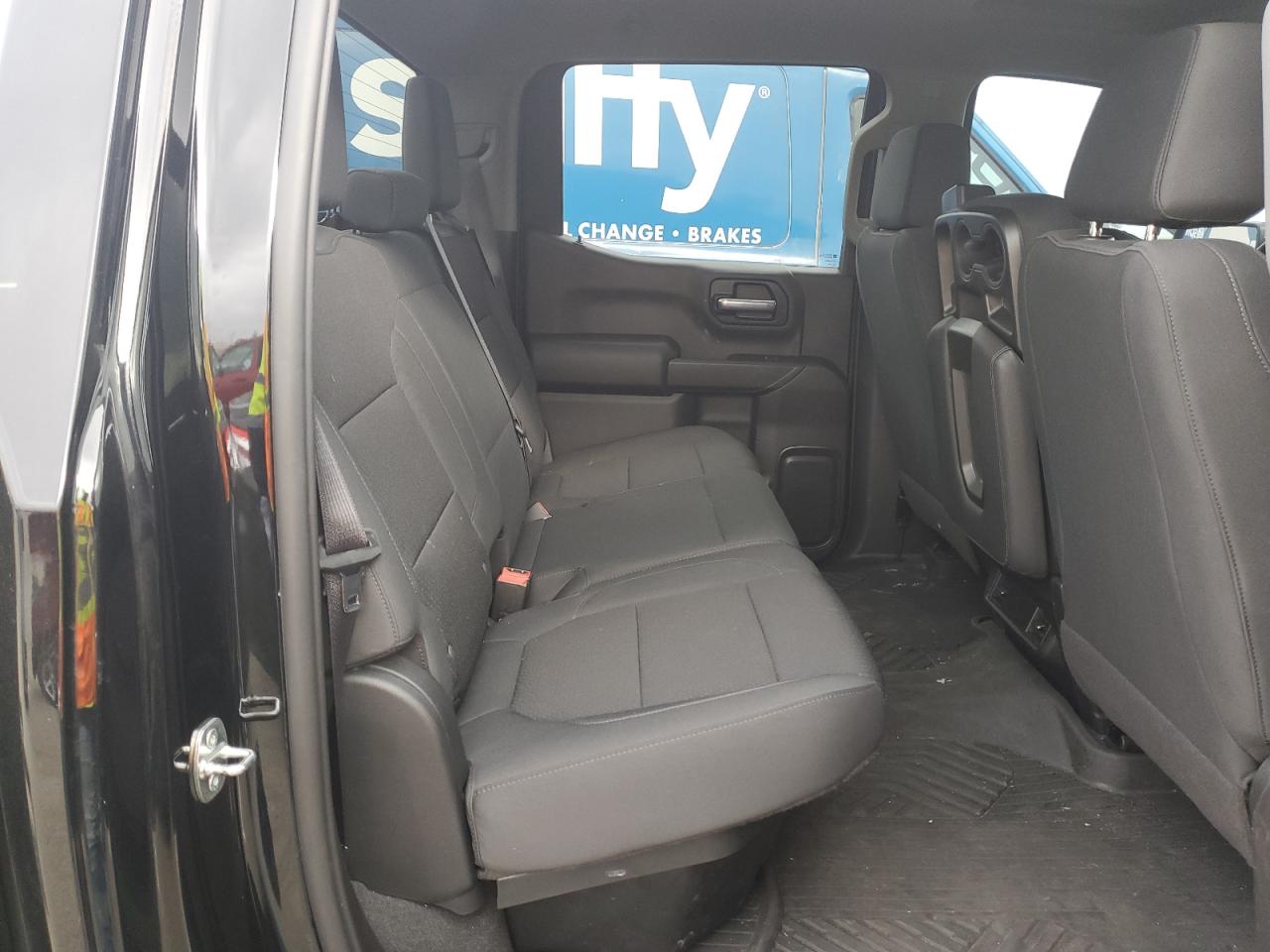 2021 Chevrolet Silverado - Image 10