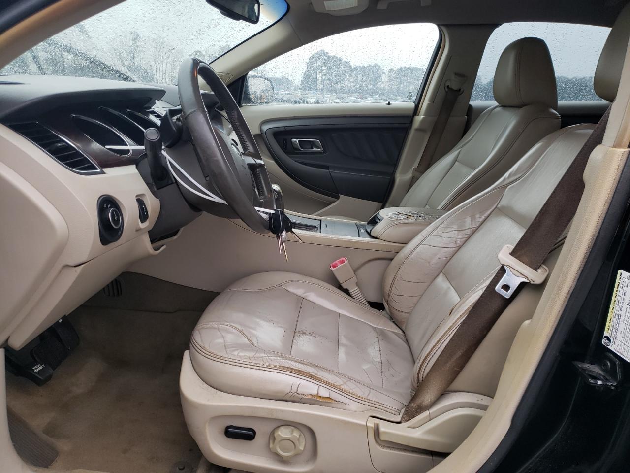 2012 Ford Taurus - Image 7