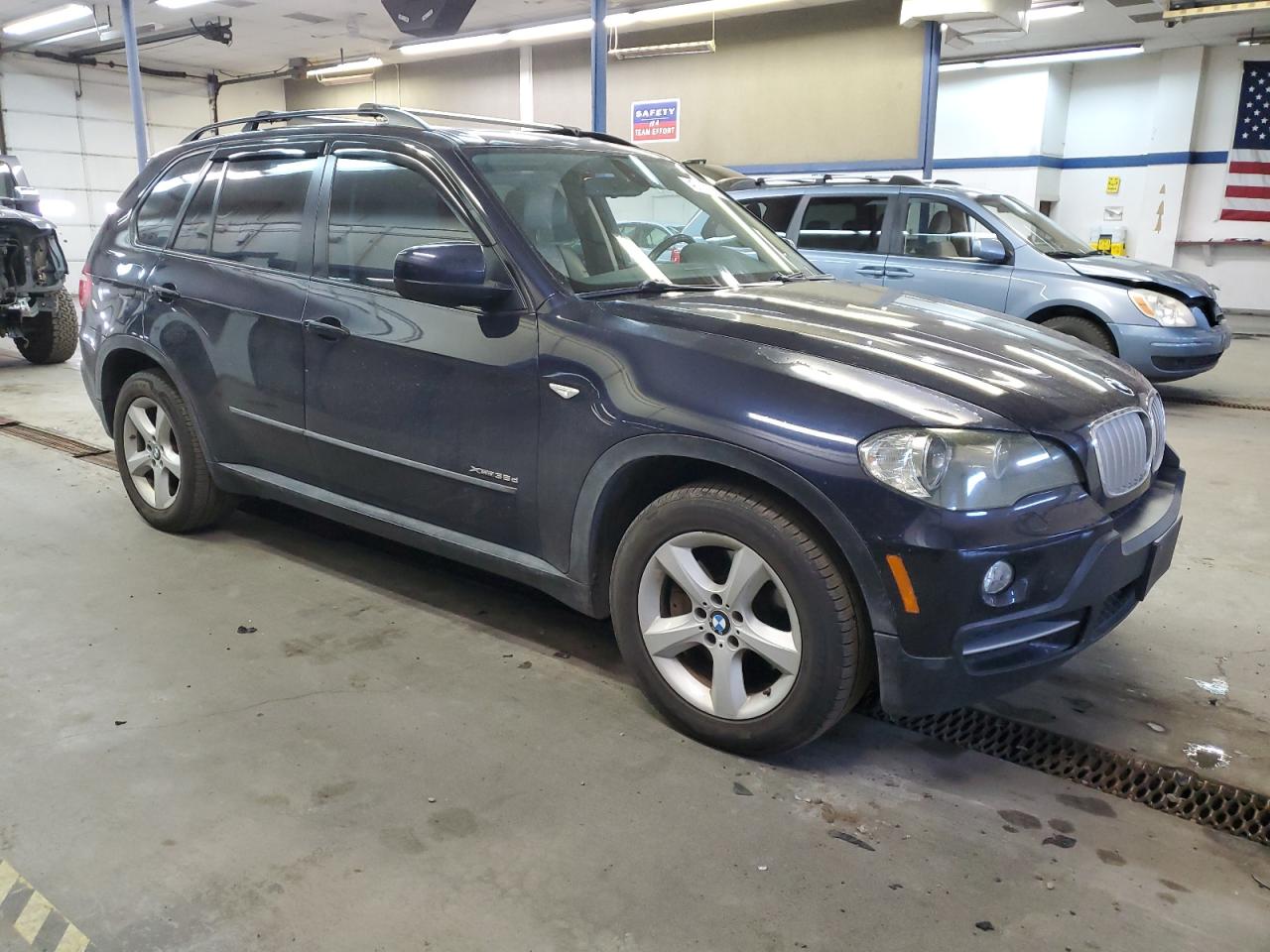2009 BMW X5 - Image 4