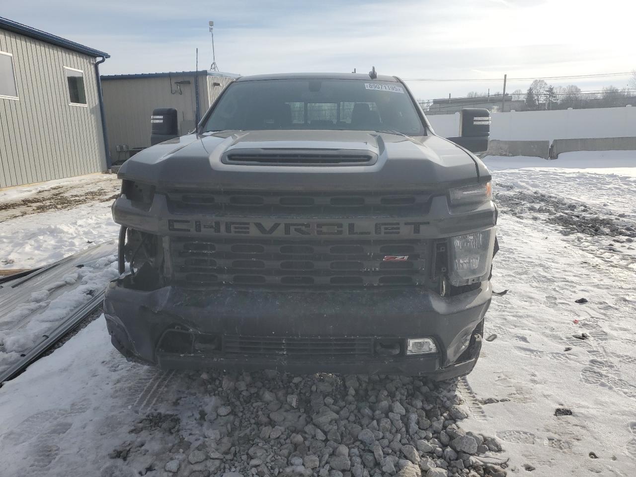 2022 Chevrolet Silverado - Image 5
