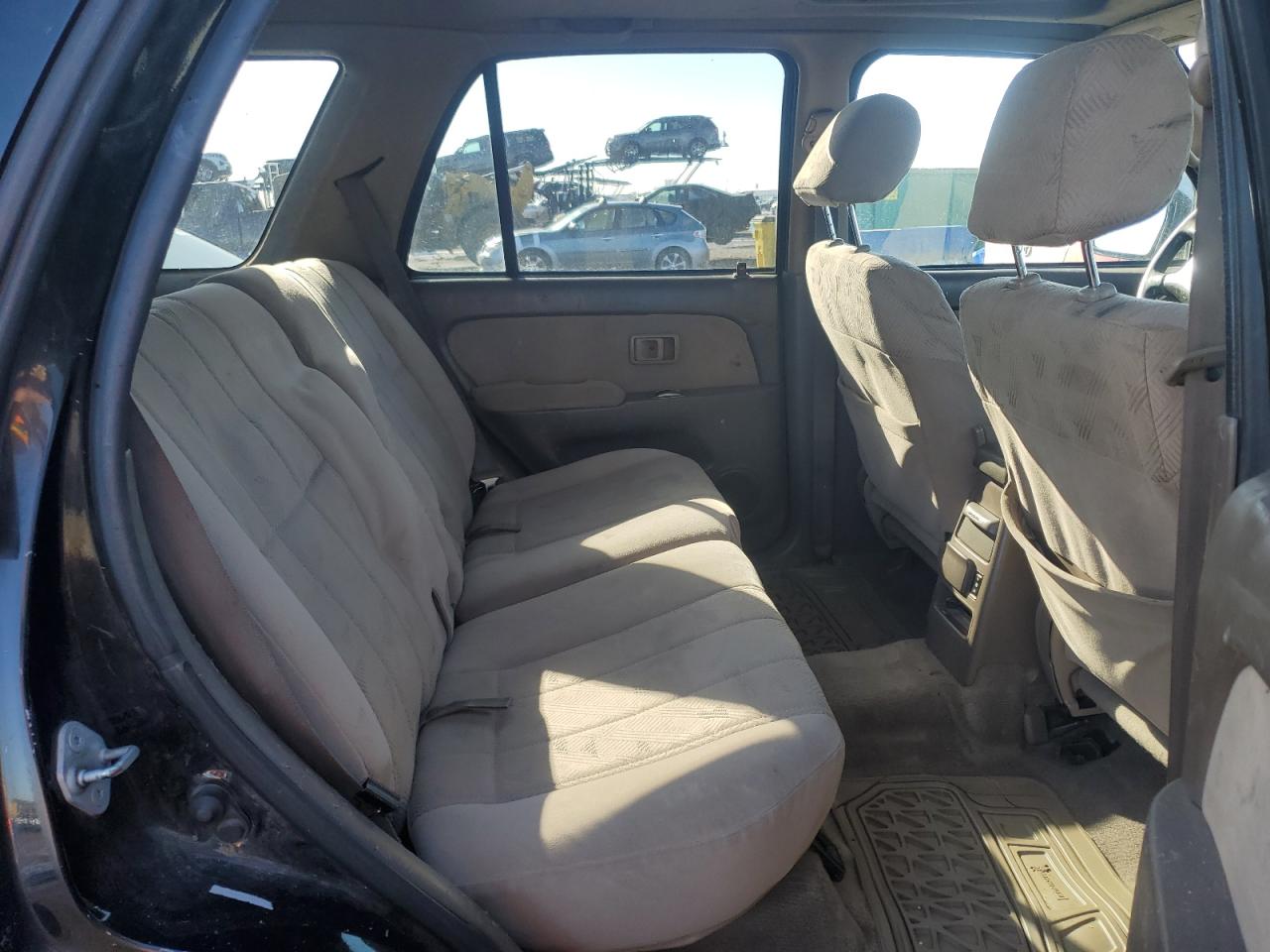 2001 Toyota 4Runner - Image 11