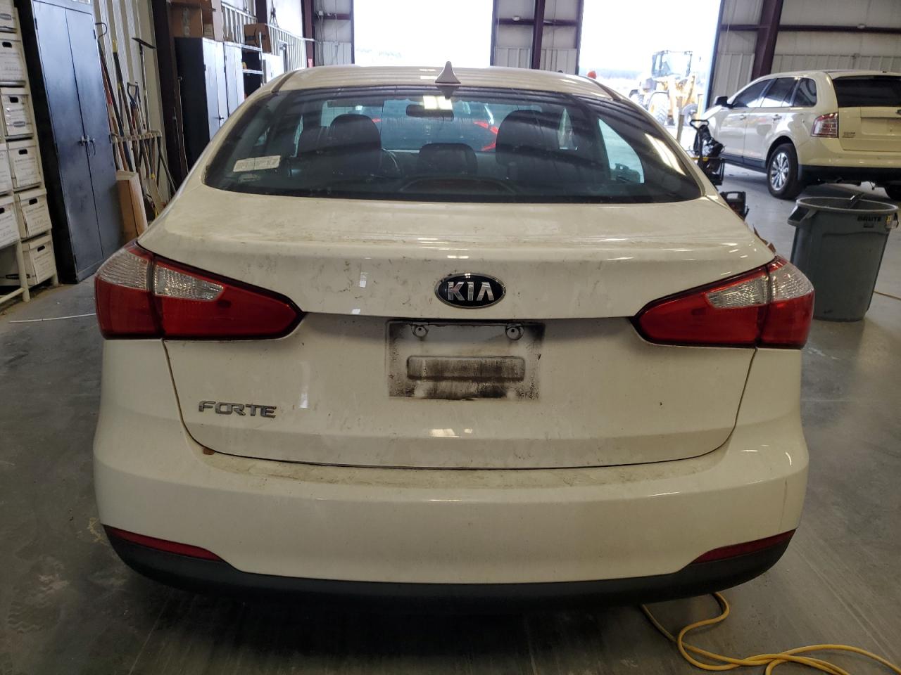 2016 Kia Forte - Image 6
