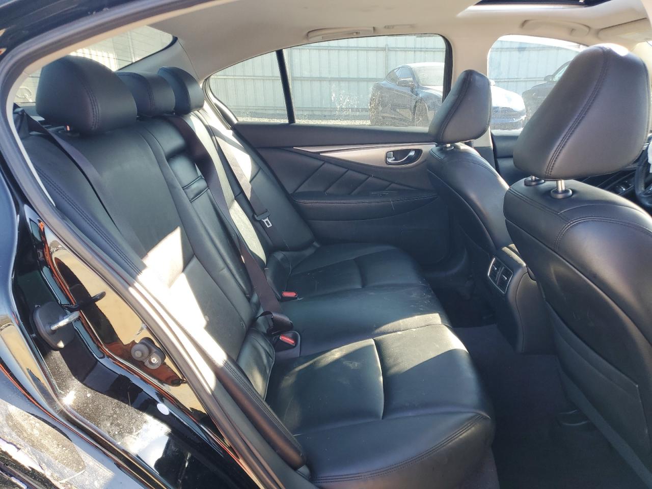 2021 Infiniti Q50 - Image 10