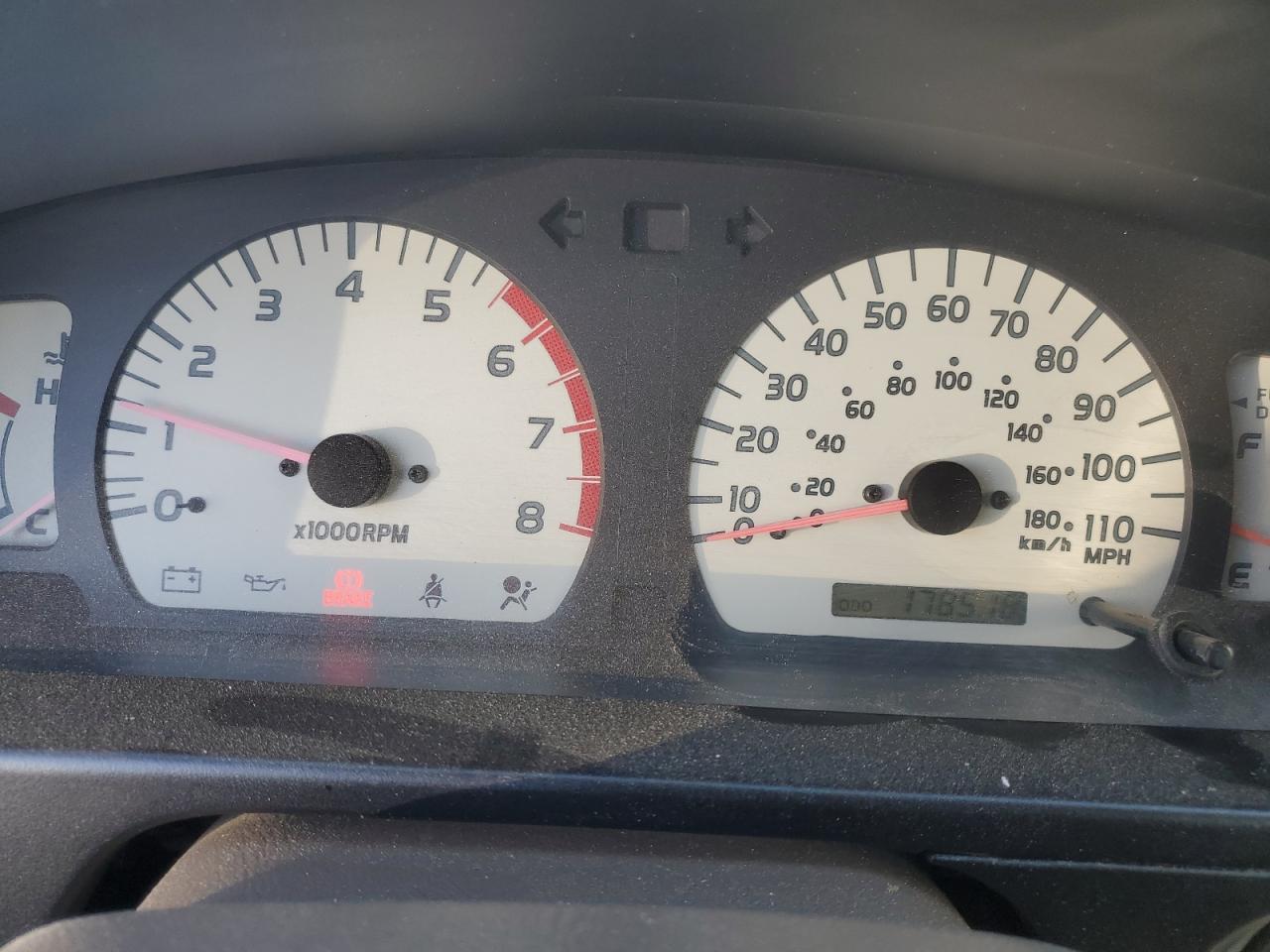 2002 Toyota Tacoma - Image 9