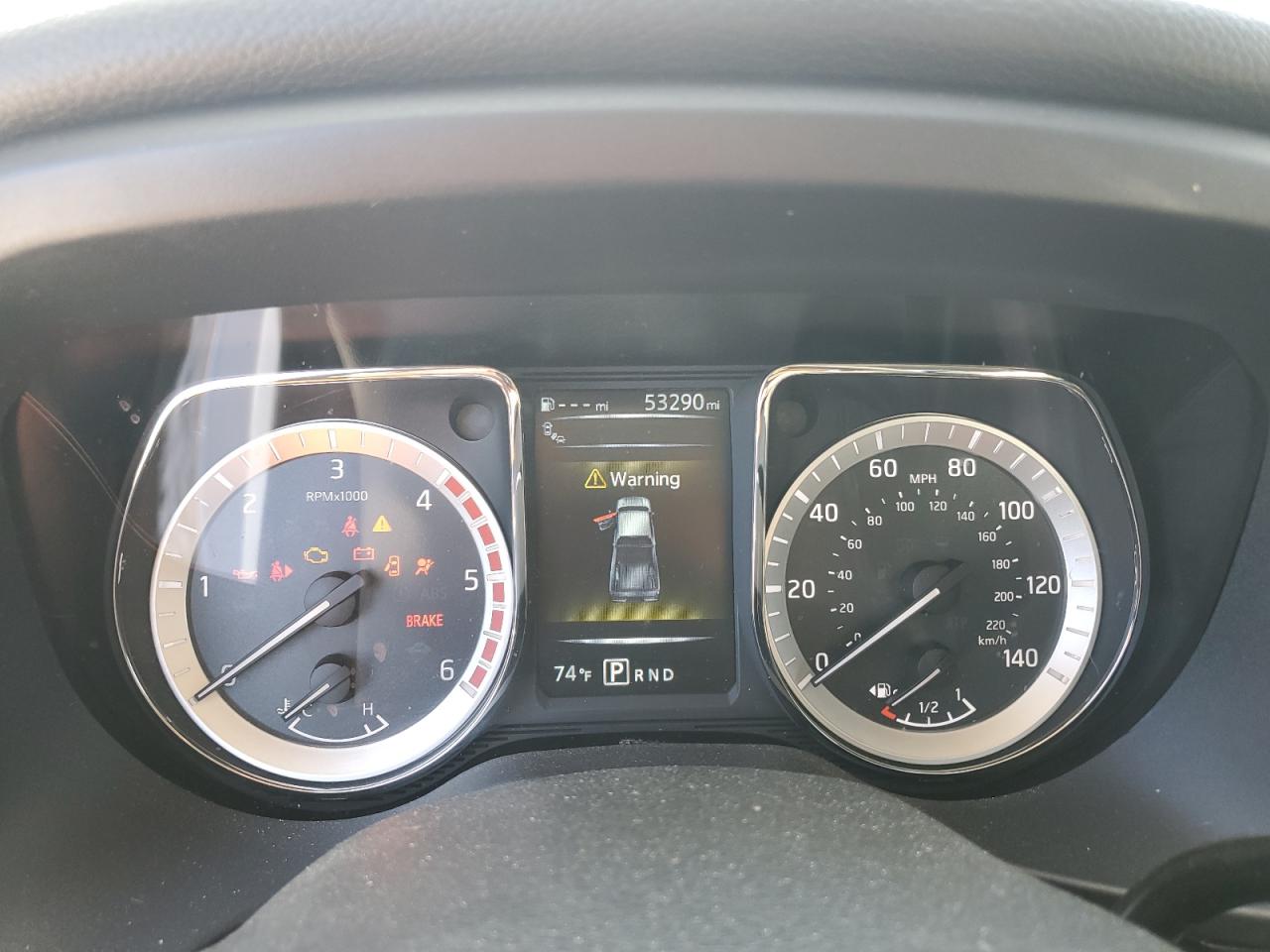 2018 Nissan Titan - Image 9