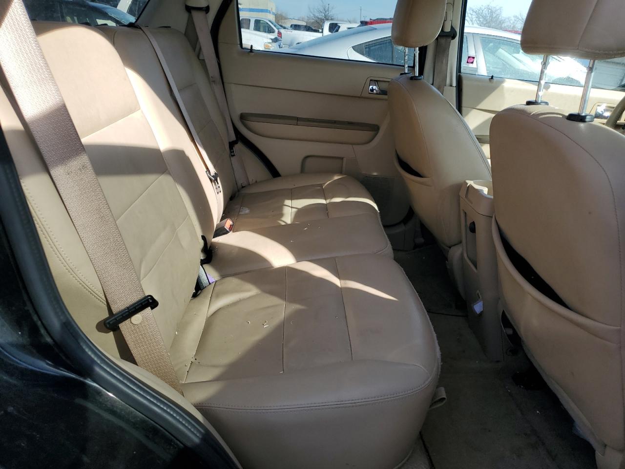 2008 Ford Escape - Image 11