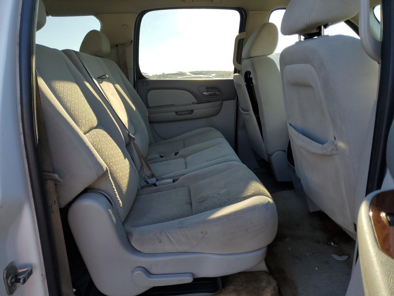 2007 GMC Yukon - Image 11