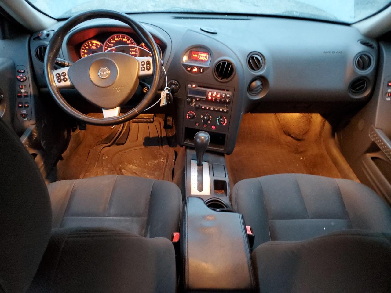 2005 Pontiac Grand Prix - Image 8