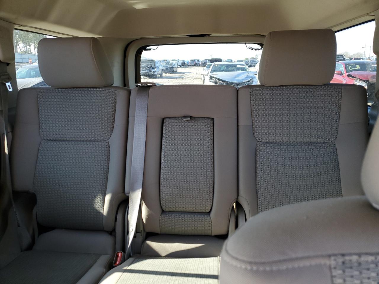 2009 Jeep Commander - Image 10