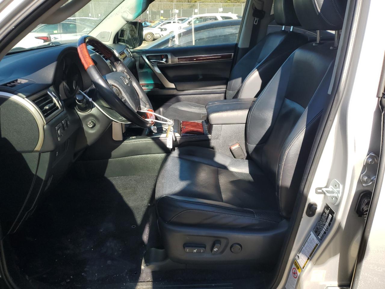 2012 Lexus GX - Image 7