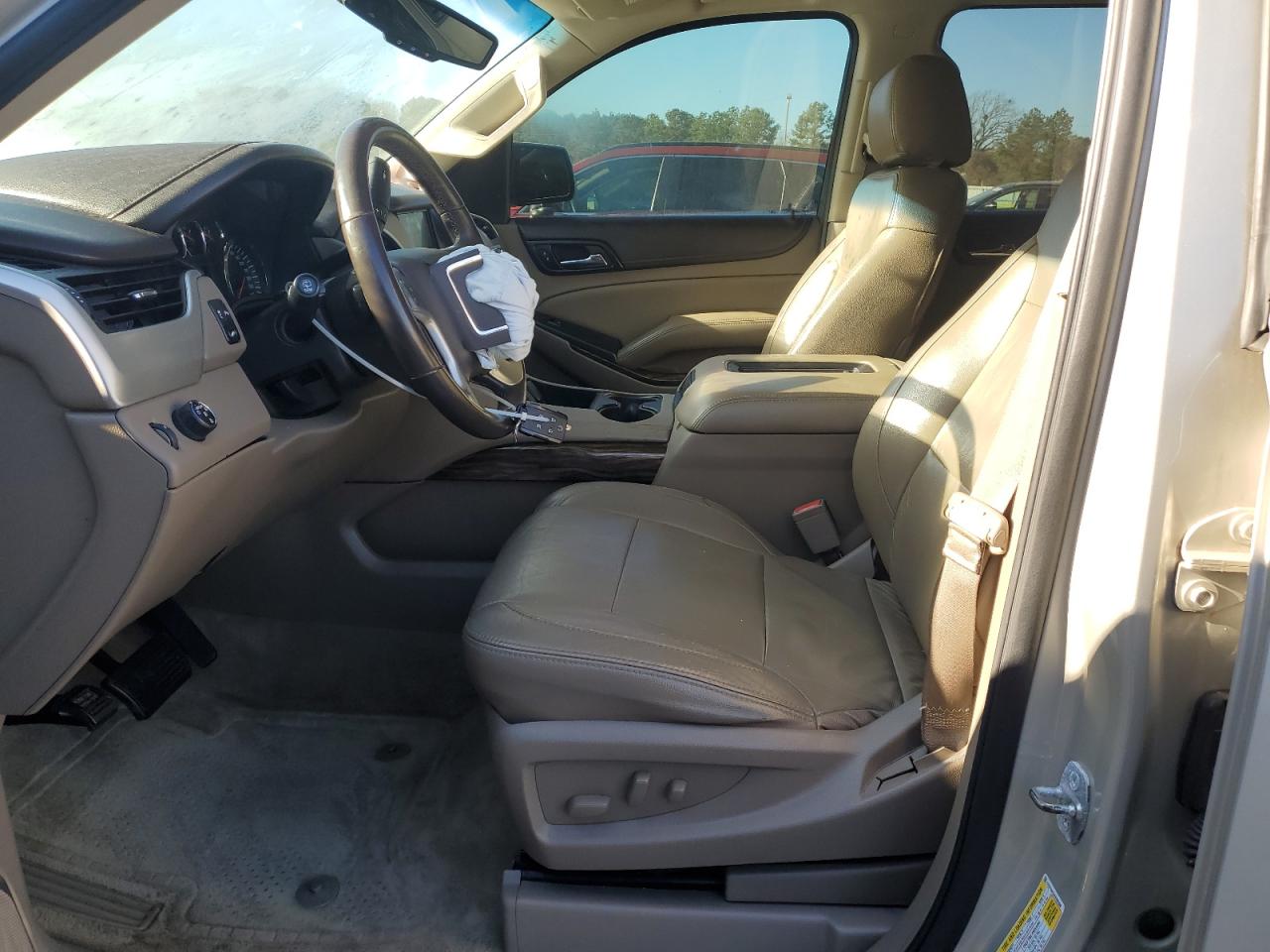 2015 GMC Yukon - Image 7