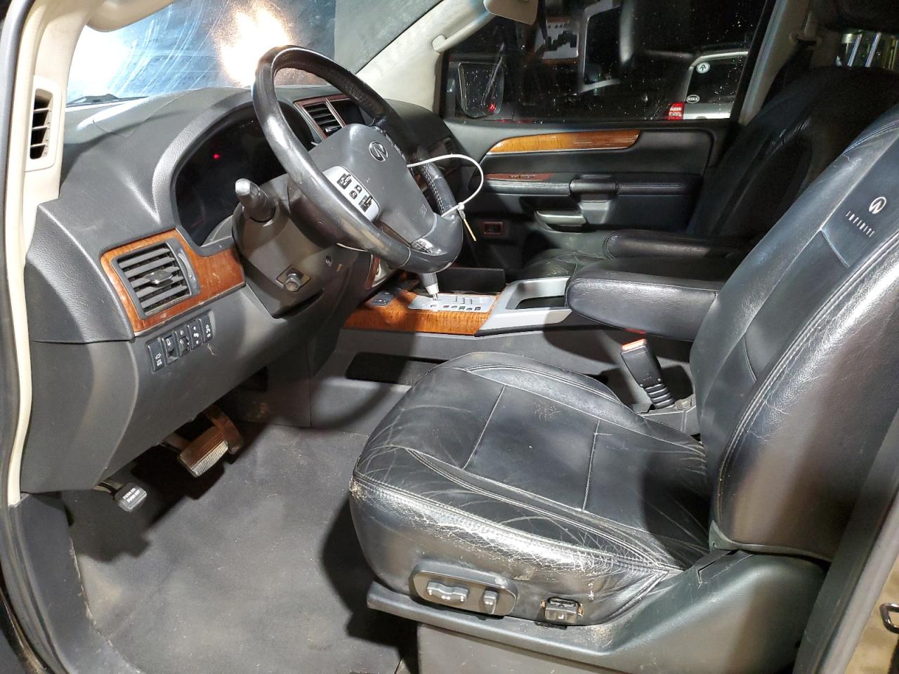 2010 Infiniti QX56 - Image 7