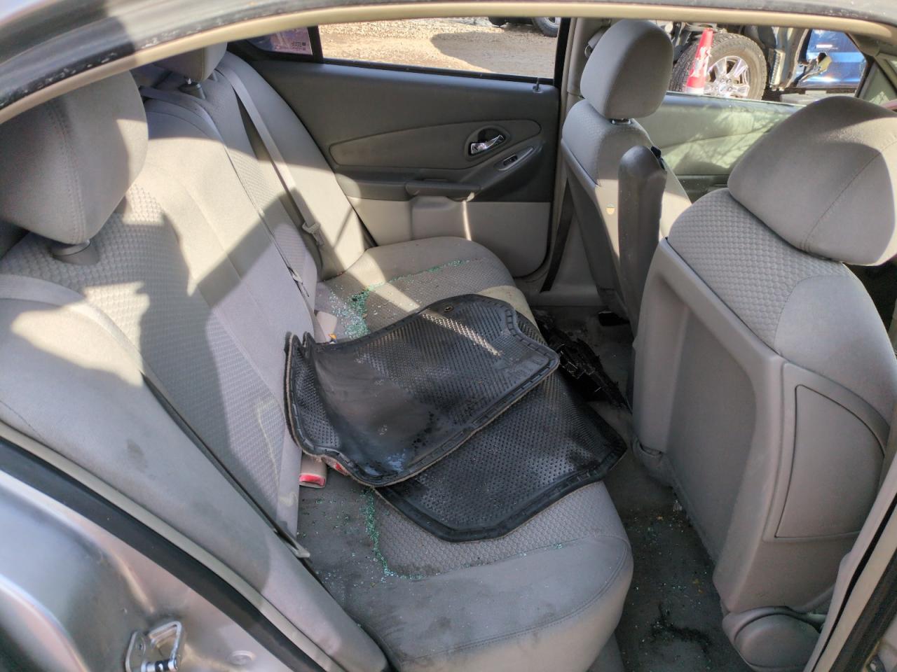 2007 Chevrolet Malibu - Image 10