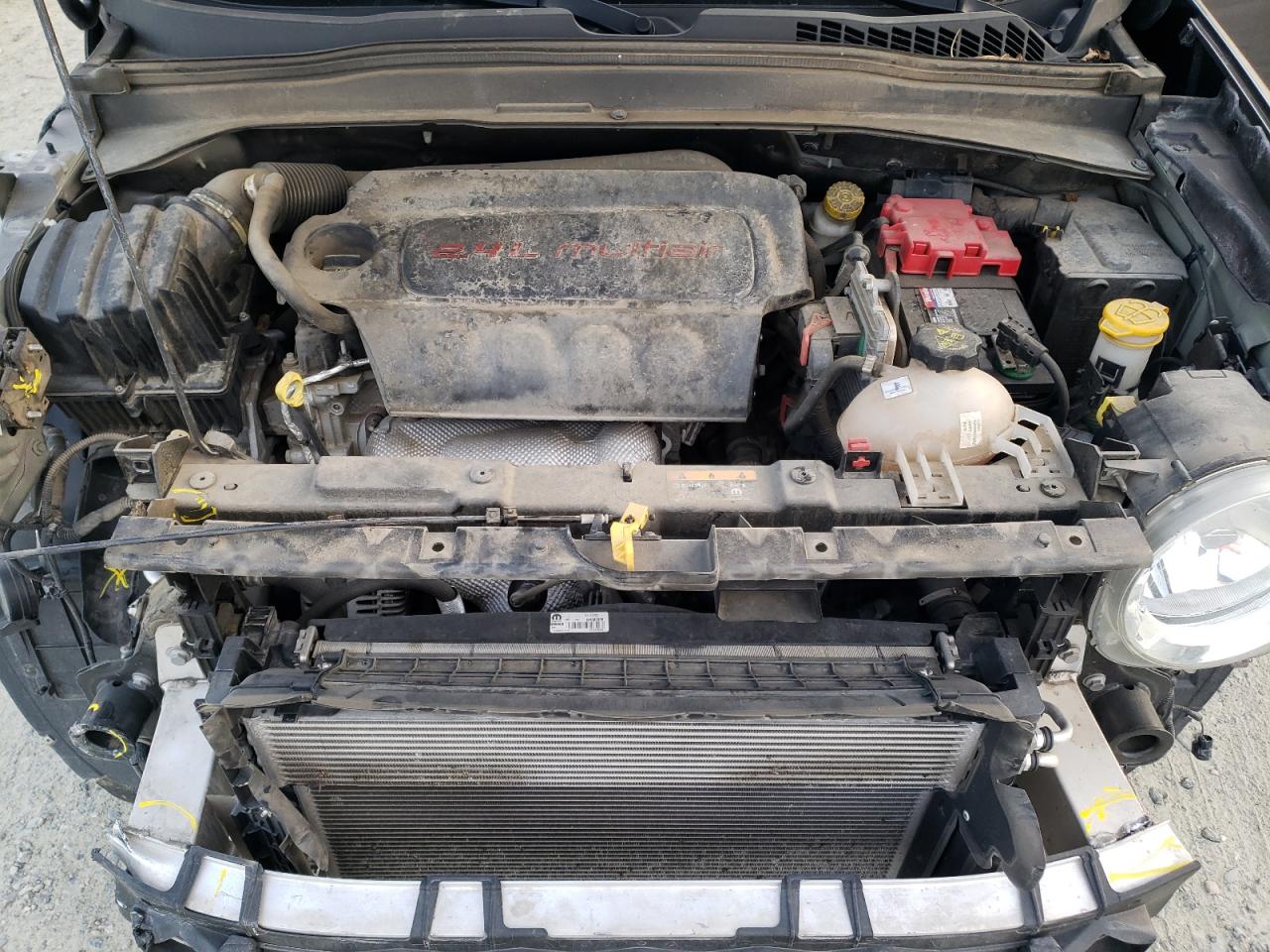 2019 Jeep Renegade - Image 12
