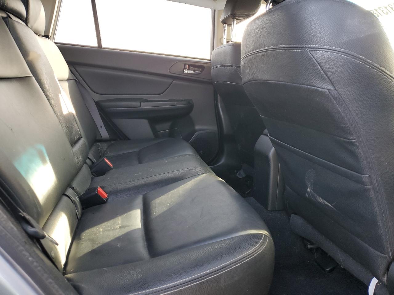 2014 Subaru XV - Image 10