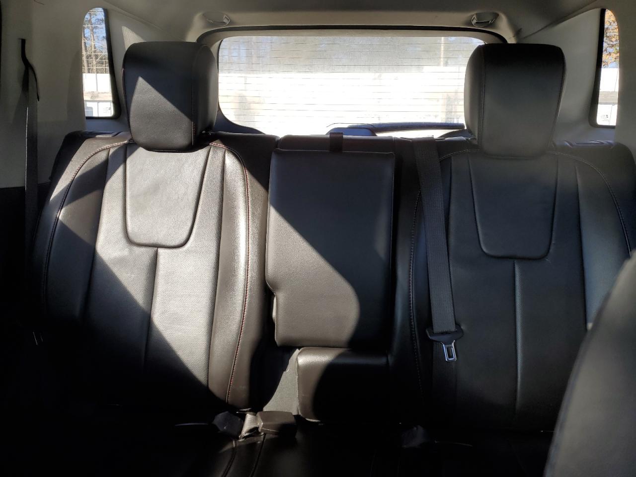 2015 GMC Terrain - Image 10