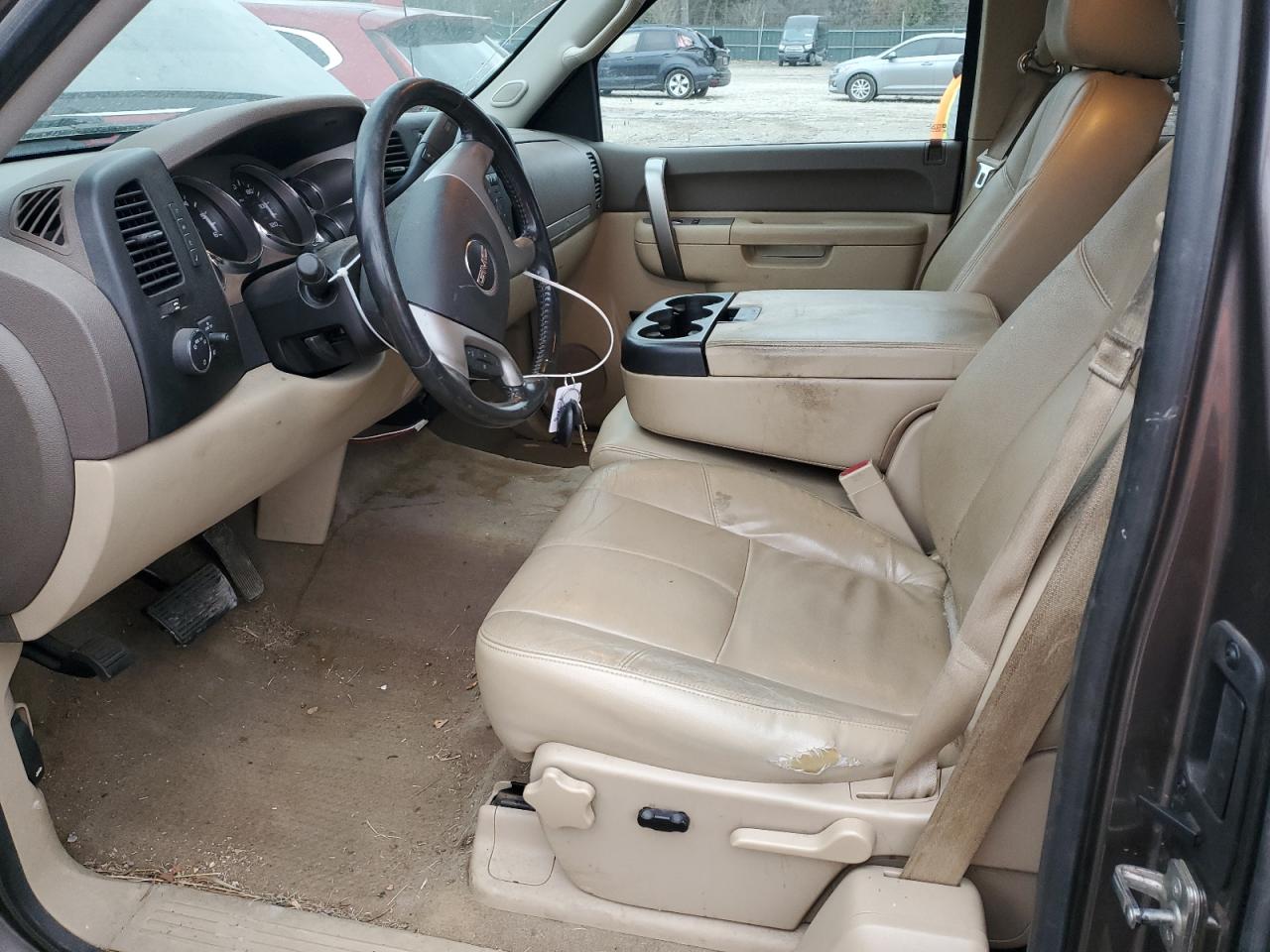 2013 GMC Sierra - Image 7