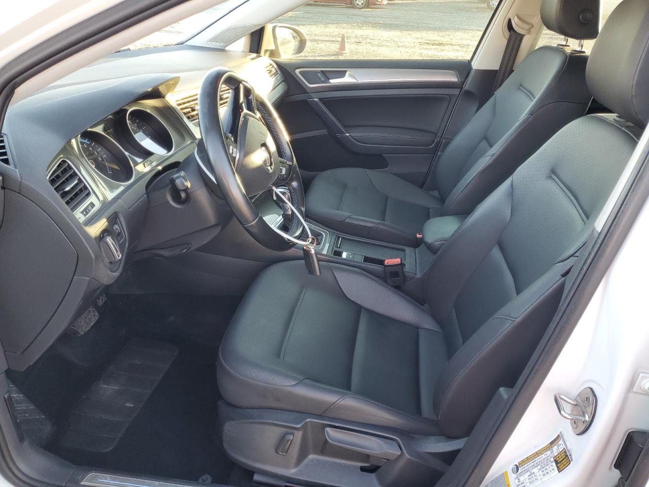 2016 Volkswagen E-Golf Sel Premium VIN: WVWPP7AU6GW902776 Lot: 88449645