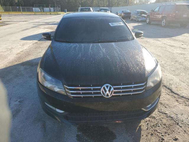  VOLKSWAGEN PASSAT 2015 Черный