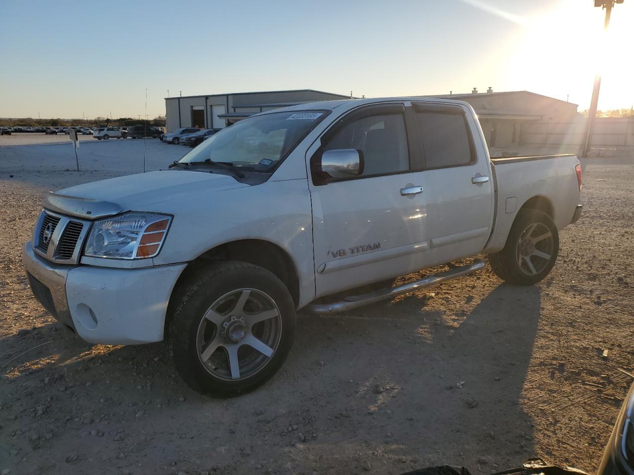 San Antonio, TX에서 판매 중인 2005 Nissan Titan Xe - Side