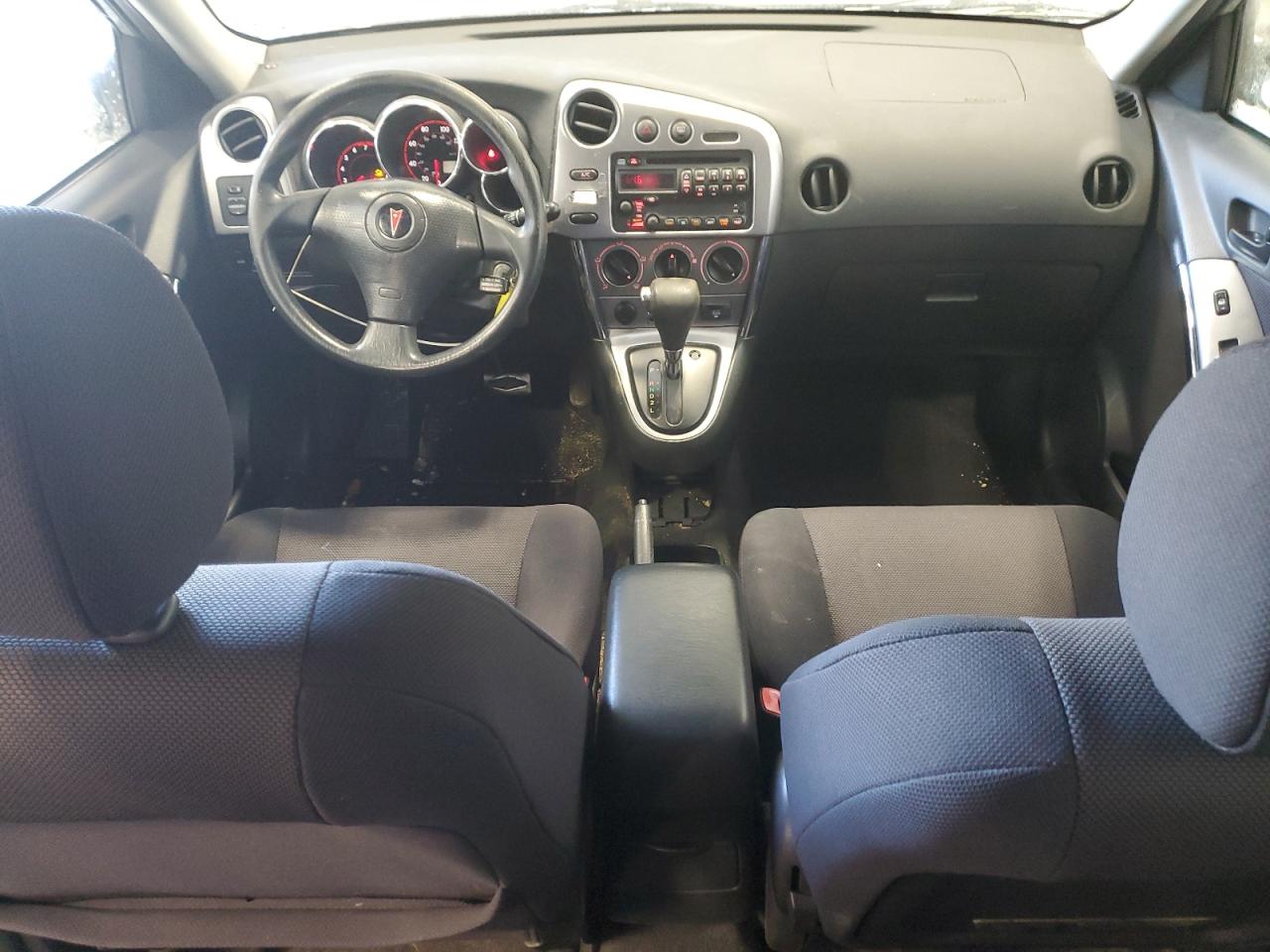 2004 Pontiac Vibe - Image 8