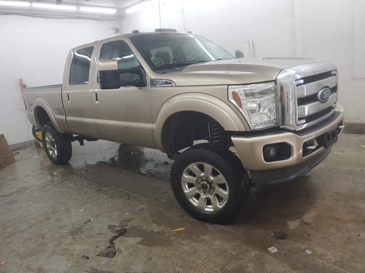 2013 Ford F250 - Image 4