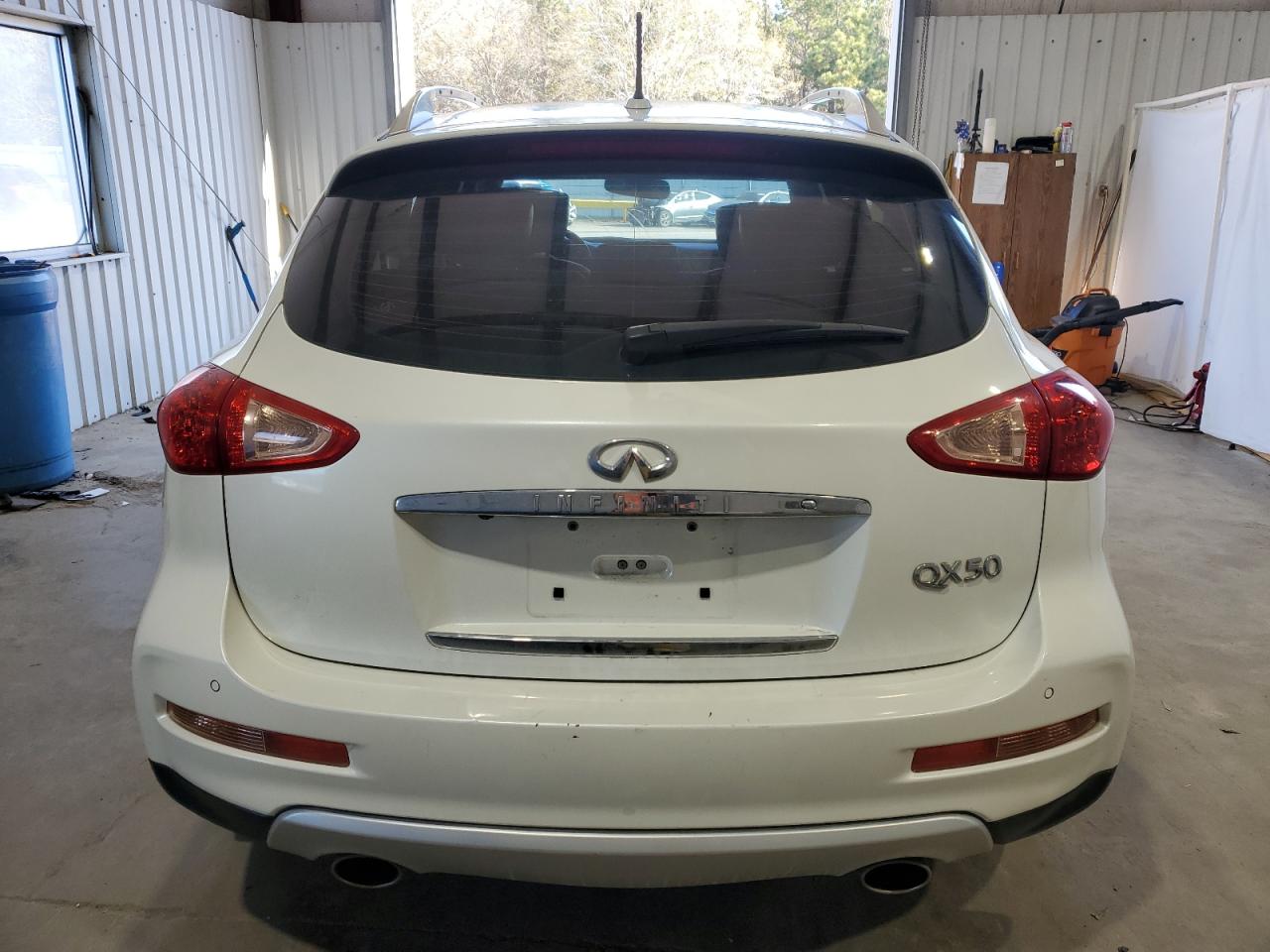 2017 Infiniti QX50 - Image 6