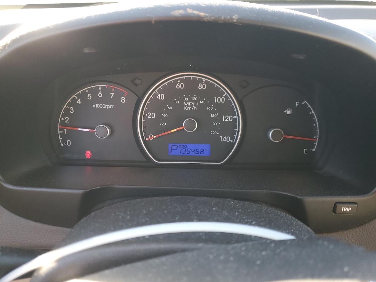 2010 Hyundai Elantra - Image 9
