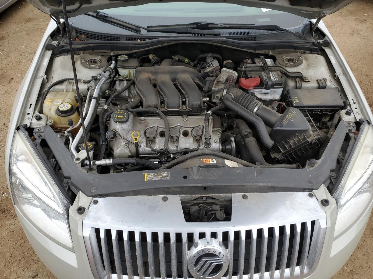 2008 Mercury Milan - Image 11