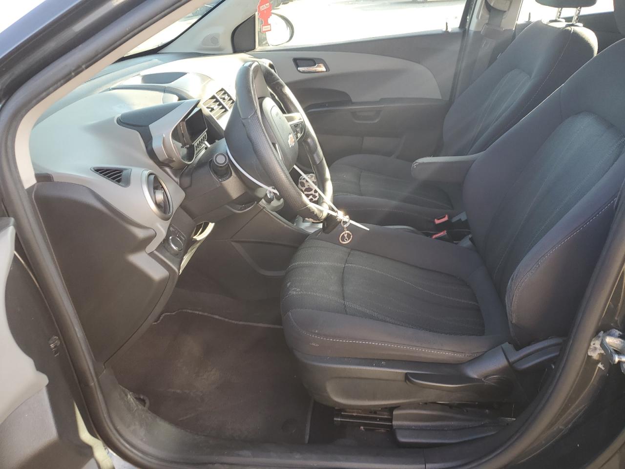 2014 Chevrolet Sonic - Image 7