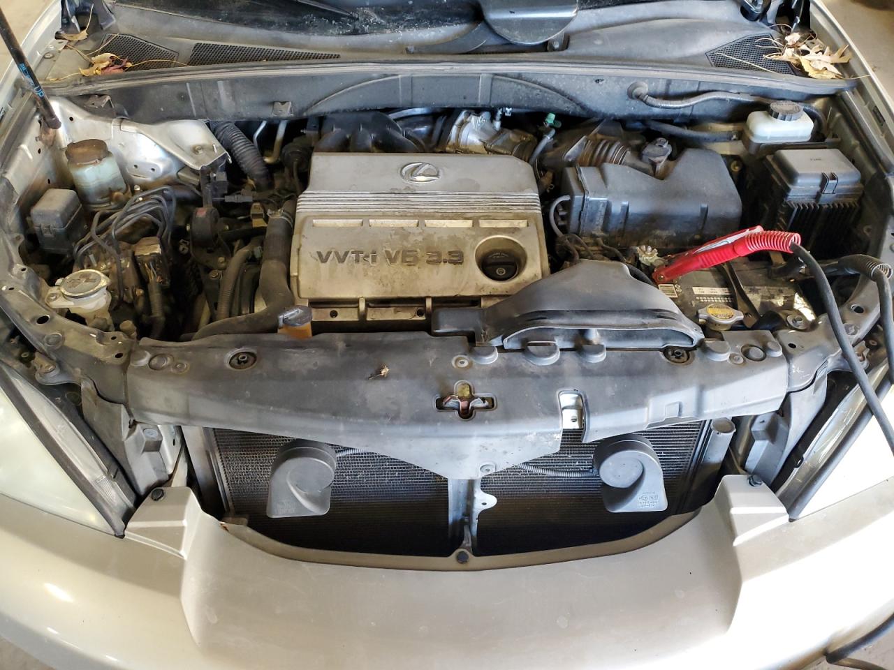 2004 Lexus RX - Image 12