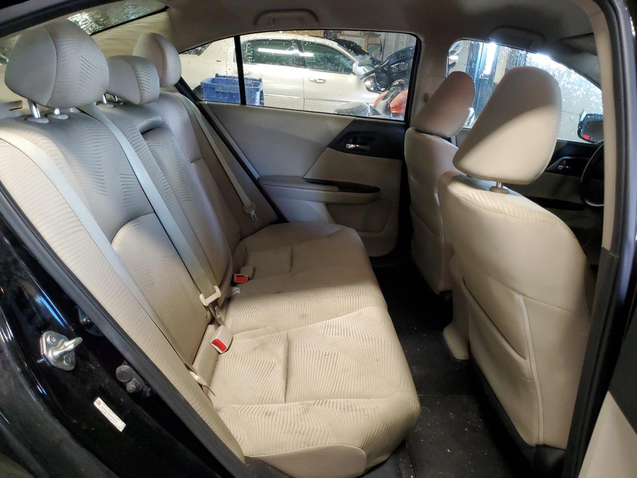 2014 Honda Accord - Image 11