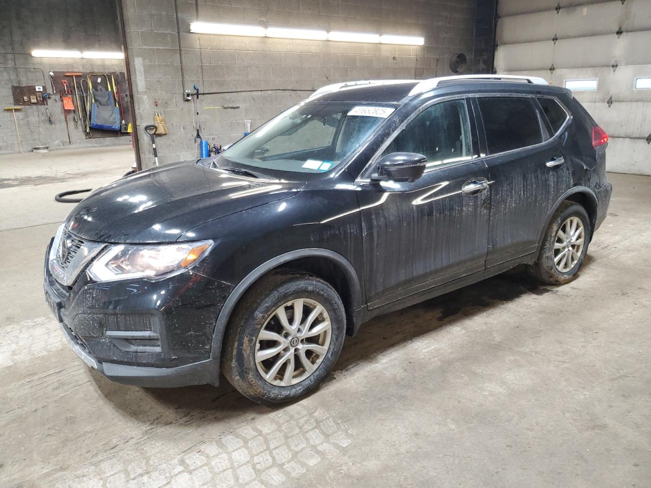 2018 Nissan Rogue - Image 1