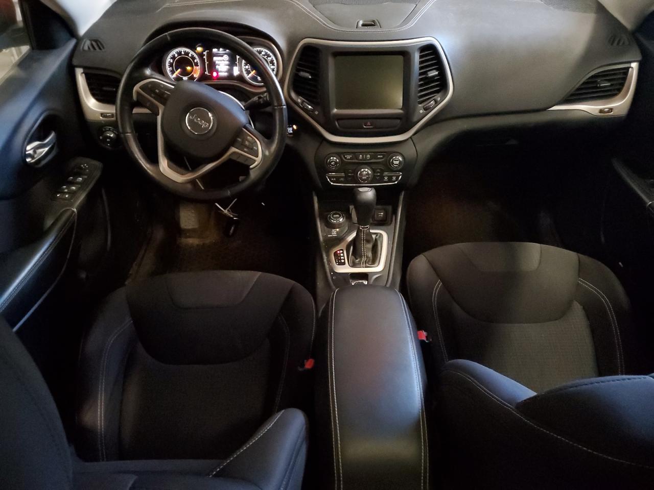 2015 Jeep Grand Cherokee - Image 8