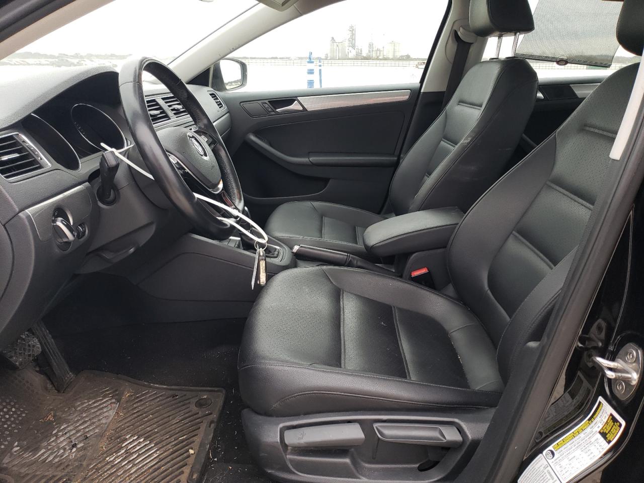 2017 Volkswagen Jetta - Image 7