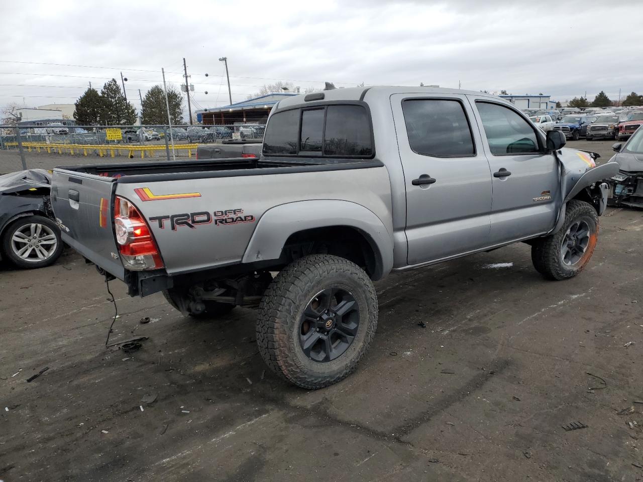 2014 Toyota Tacoma - Image 3