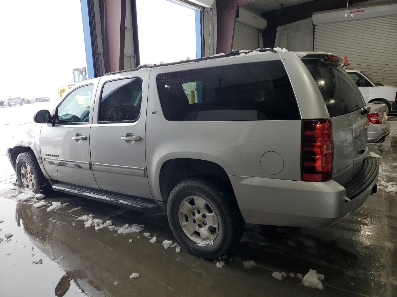 2013 Chevrolet Suburban - Image 2